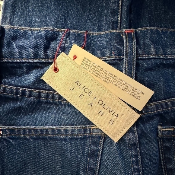 Alice + Olivia Raw Hem Asymmetrical Ankle Jeans Size 25 NEW With Tags - Picture 2 of 8